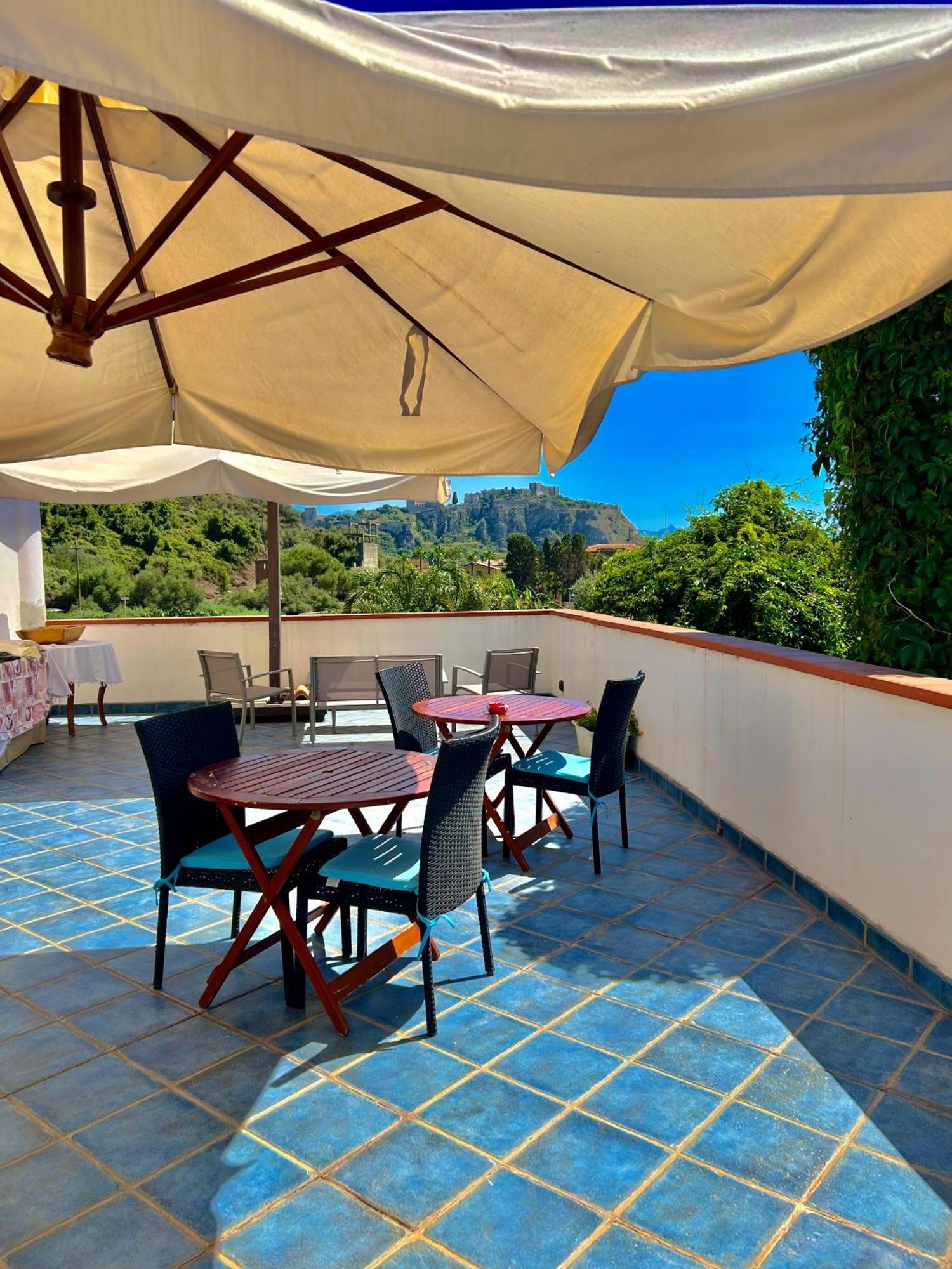 מילאצו B&B Villa Rodriguez מראה חיצוני תמונה