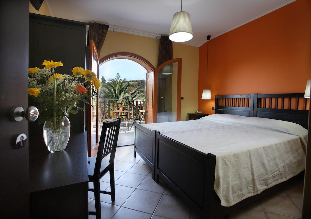 מילאצו B&B Villa Rodriguez חדר תמונה